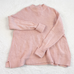 Bdg Sweater Size Small *