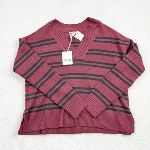 A.N.A Sweater Size Medium *