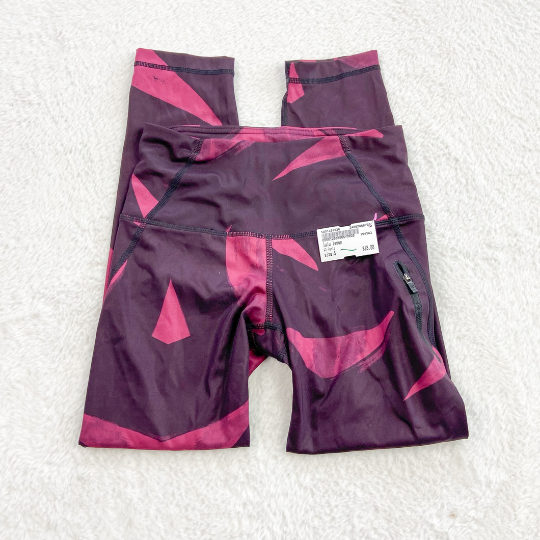 Lulu Lemon Athletic Pants Size Small *