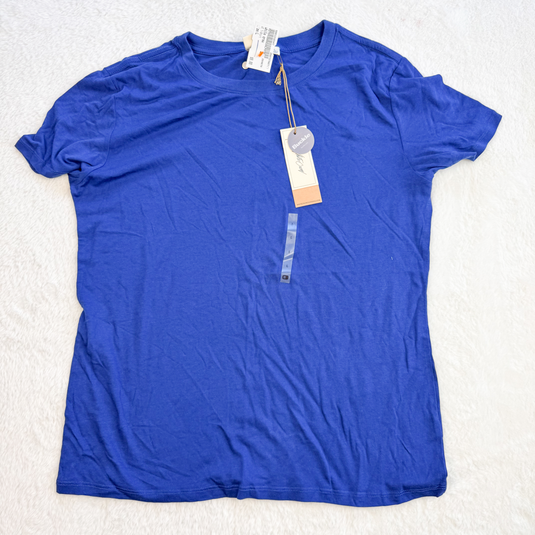 White Crow T-Shirt Size Large P0082