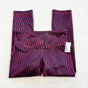 Lulu Lemon Athletic Pants Size Medium *