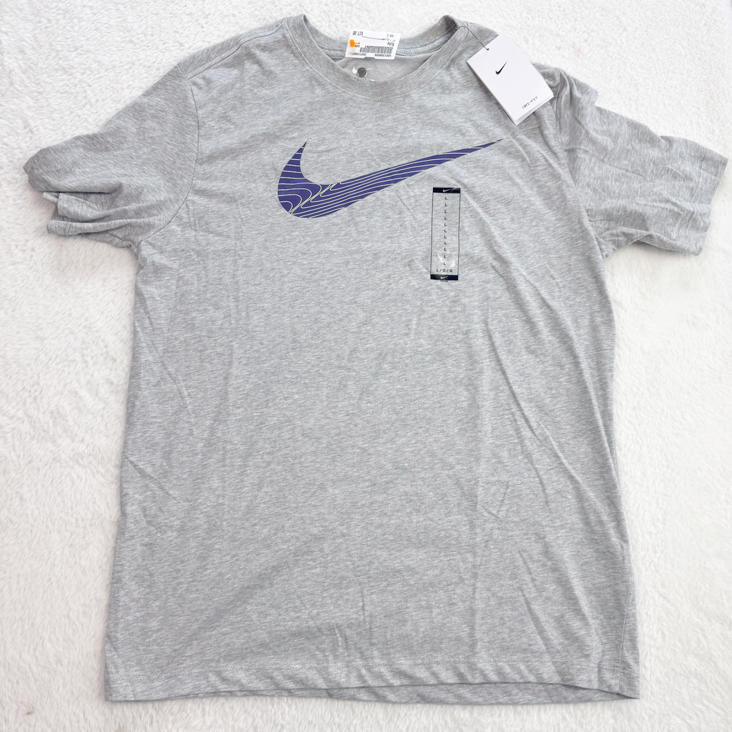 Nike T-shirt Size Large P0048