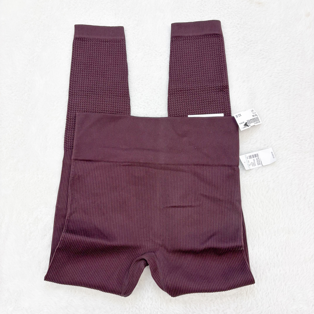 Maurices Athletic Pants Size Medium P0335
