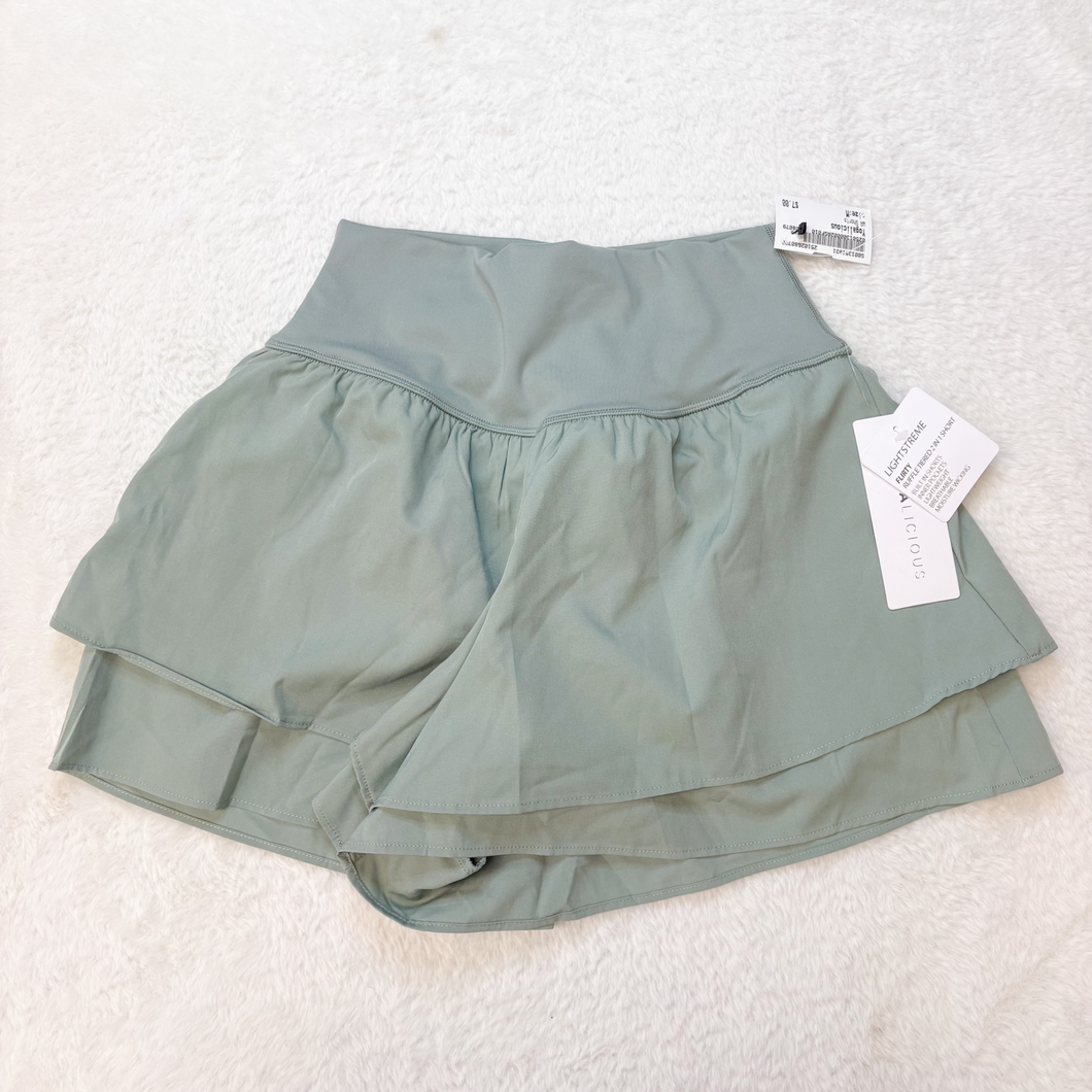 Yogalicious Athletic Shorts Size Medium P0453