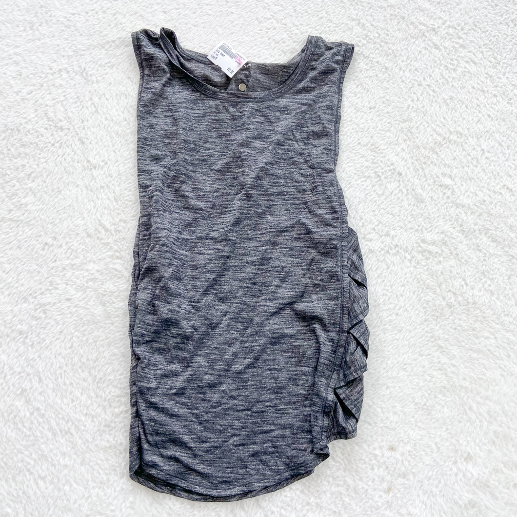 Lulu Lemon Athletic Top Size Medium *