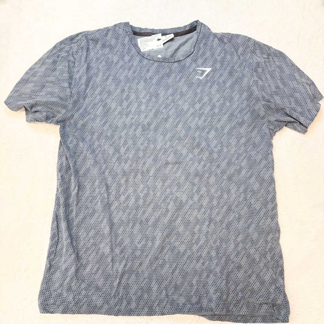 Gym Shark Athletic Top Size Medium P0453