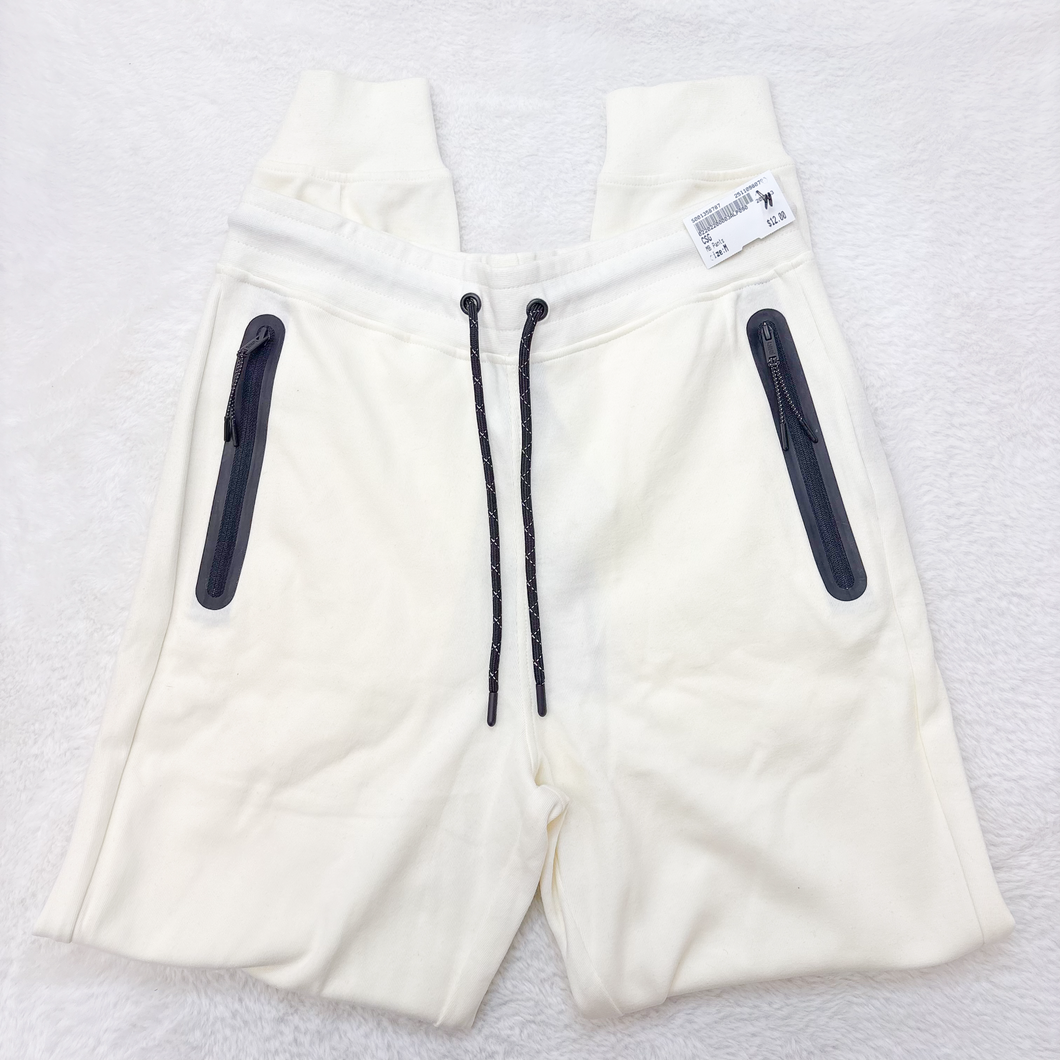 Csg Pants Size Medium P0554