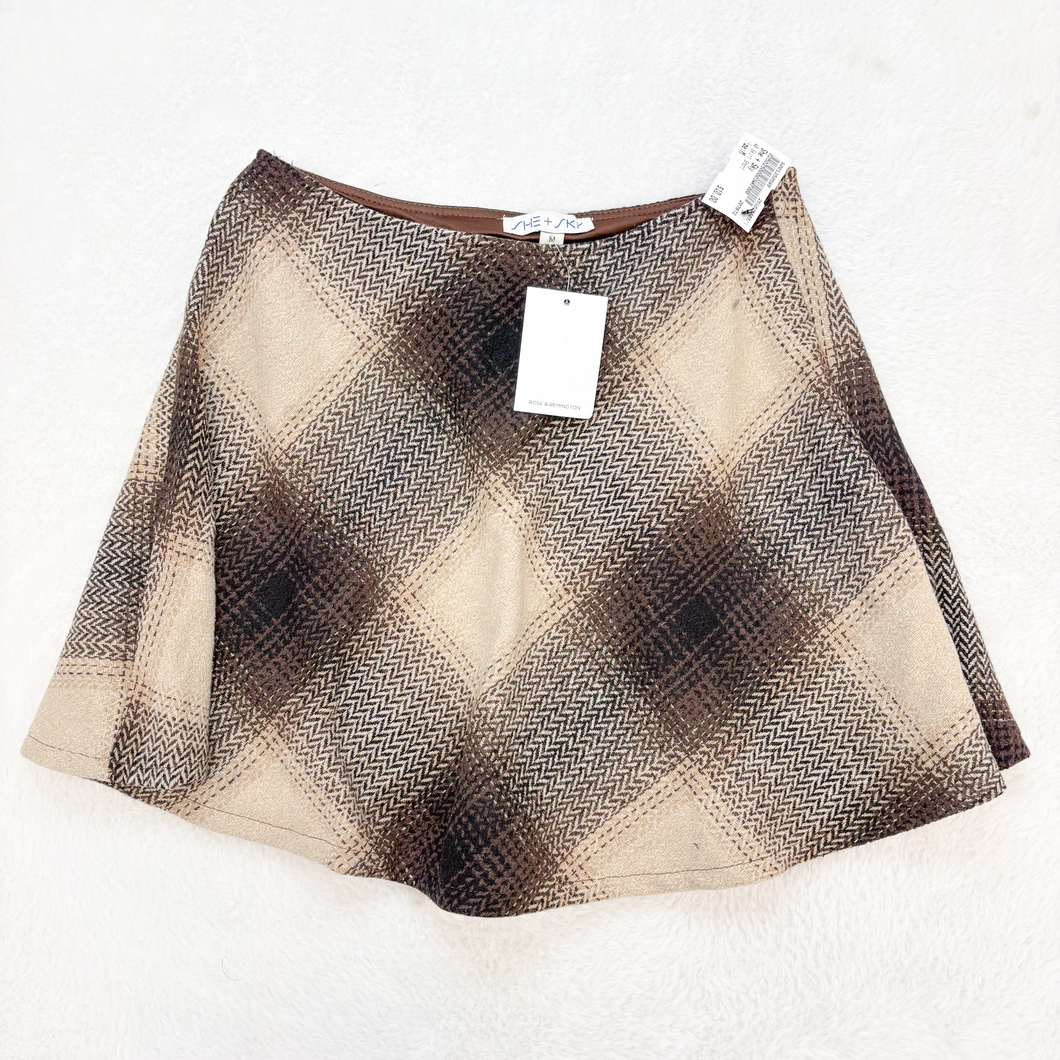 She + Sky Short Skirt Size Medium P0335