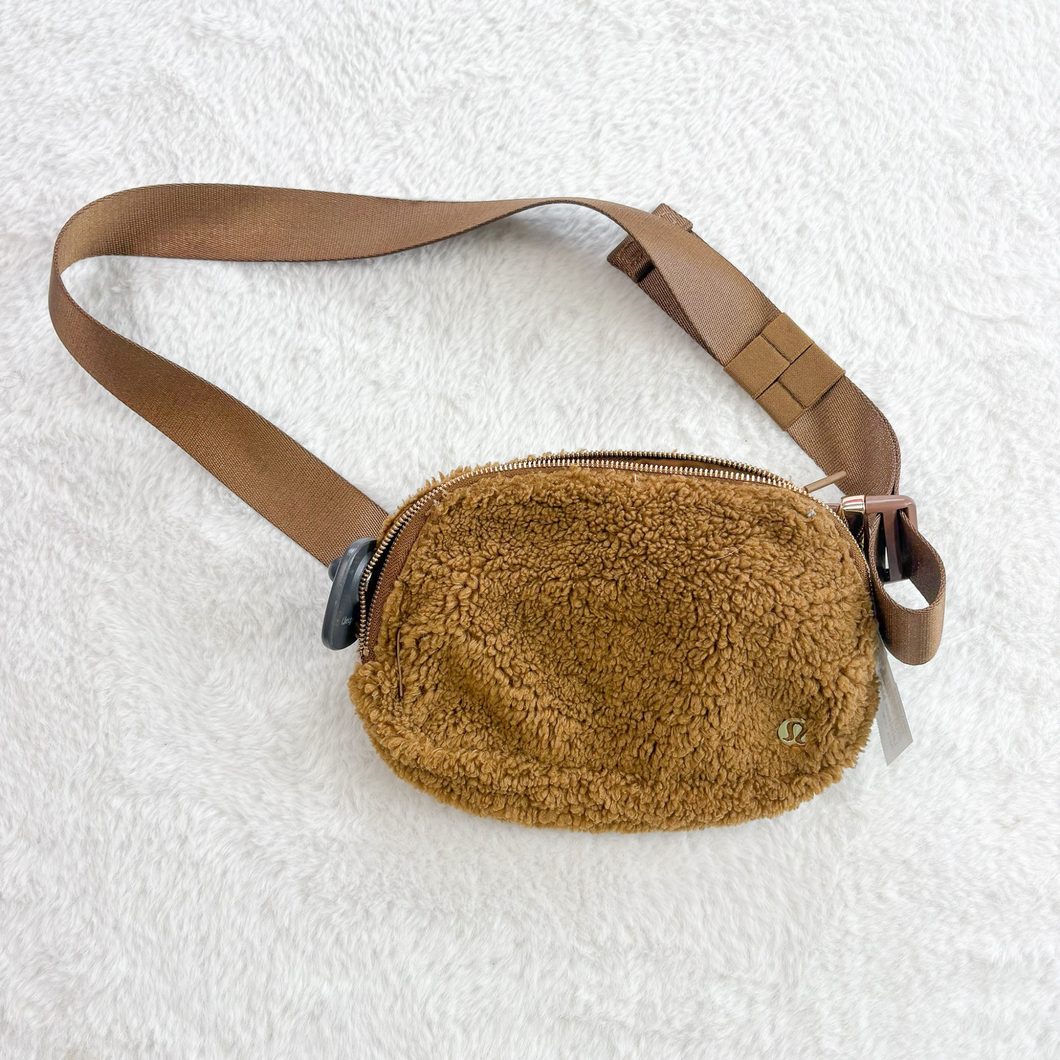 Lululemon Bags Purse P0002