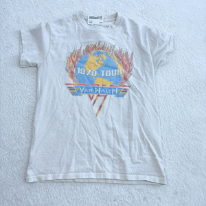 T-Shirt Size Small P0118