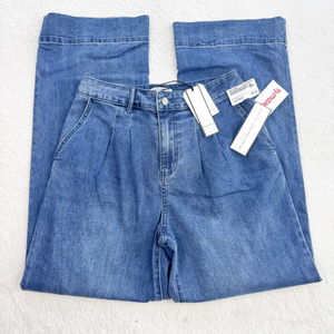 Denim Size 5/6 (28) *