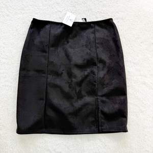 Windsor Short Skirt Size Medium P0145
