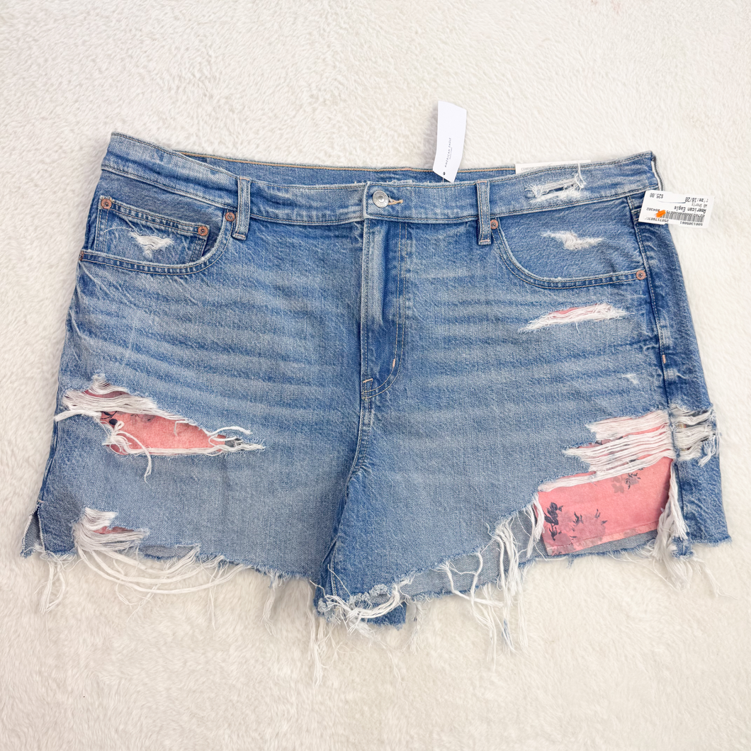American Eagle Shorts Size 18/20 *