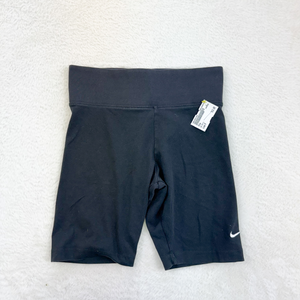 Nike Shorts Size Medium P0054