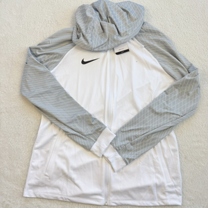 Nike Dri Fit Athletic Jacket Size Large *