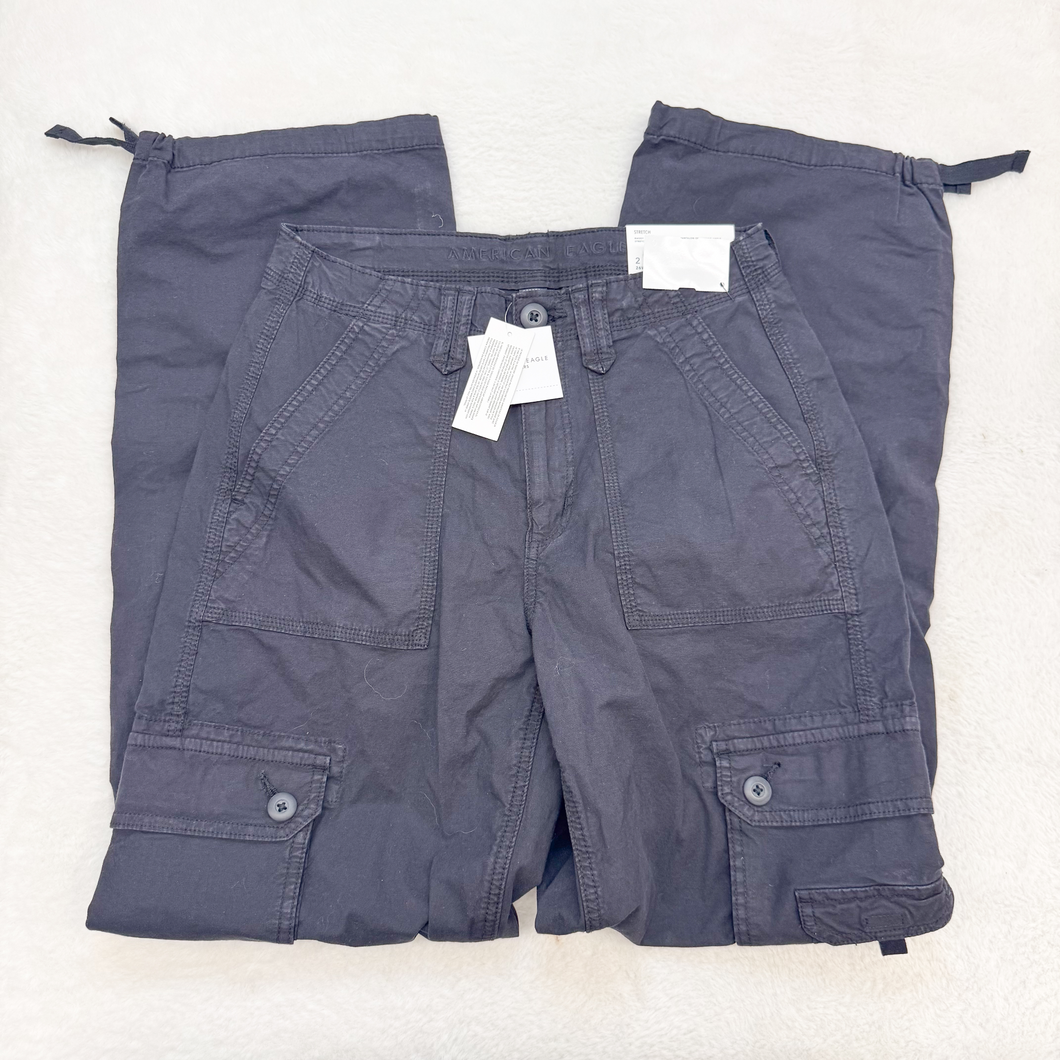 American Eagle Khakis Size 2 (26) P0250