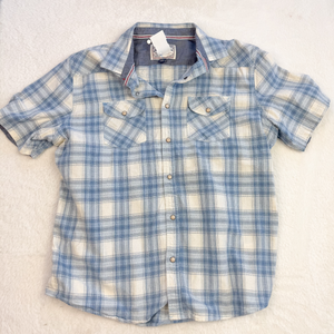 Short Sleeve Top Size Large P0243