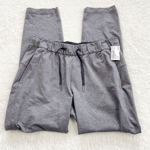 Lulu Lemon Athletic Pants Size Medium *