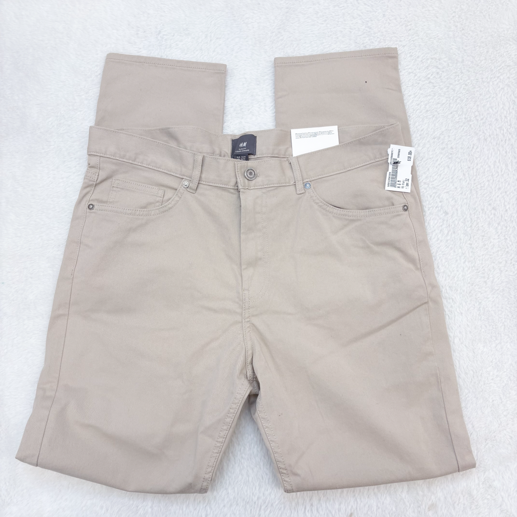 H & M Khakis Size 33X32 P0516