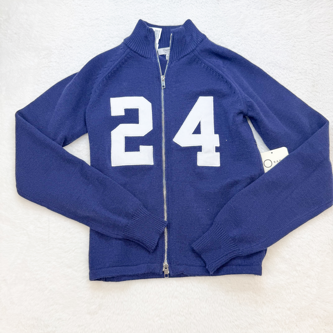 Sweater Size Small P0531