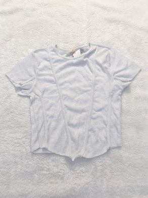 Gilded Intent T-Shirt Size Large * - Plato's Closet Parkersburg, WV