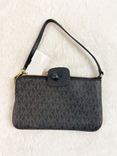 Load image into Gallery viewer, Michael Kors Wallet * - Plato&#39;s Closet Parkersburg, WV
