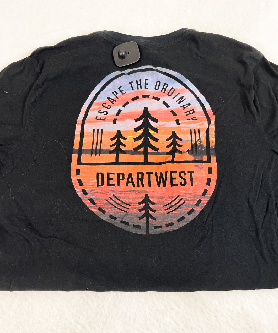 Depart West T-shirt Size Medium *