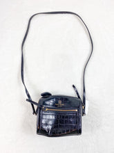Load image into Gallery viewer, Kate Spade Crossbpdy Purse * - Plato&#39;s Closet Parkersburg, WV
