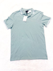 H & M Short Sleeve Top Size Medium * - Plato's Closet Parkersburg, WV