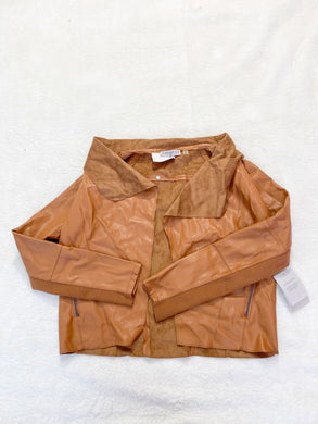 Outerwear Size Medium * - Plato's Closet Parkersburg, WV