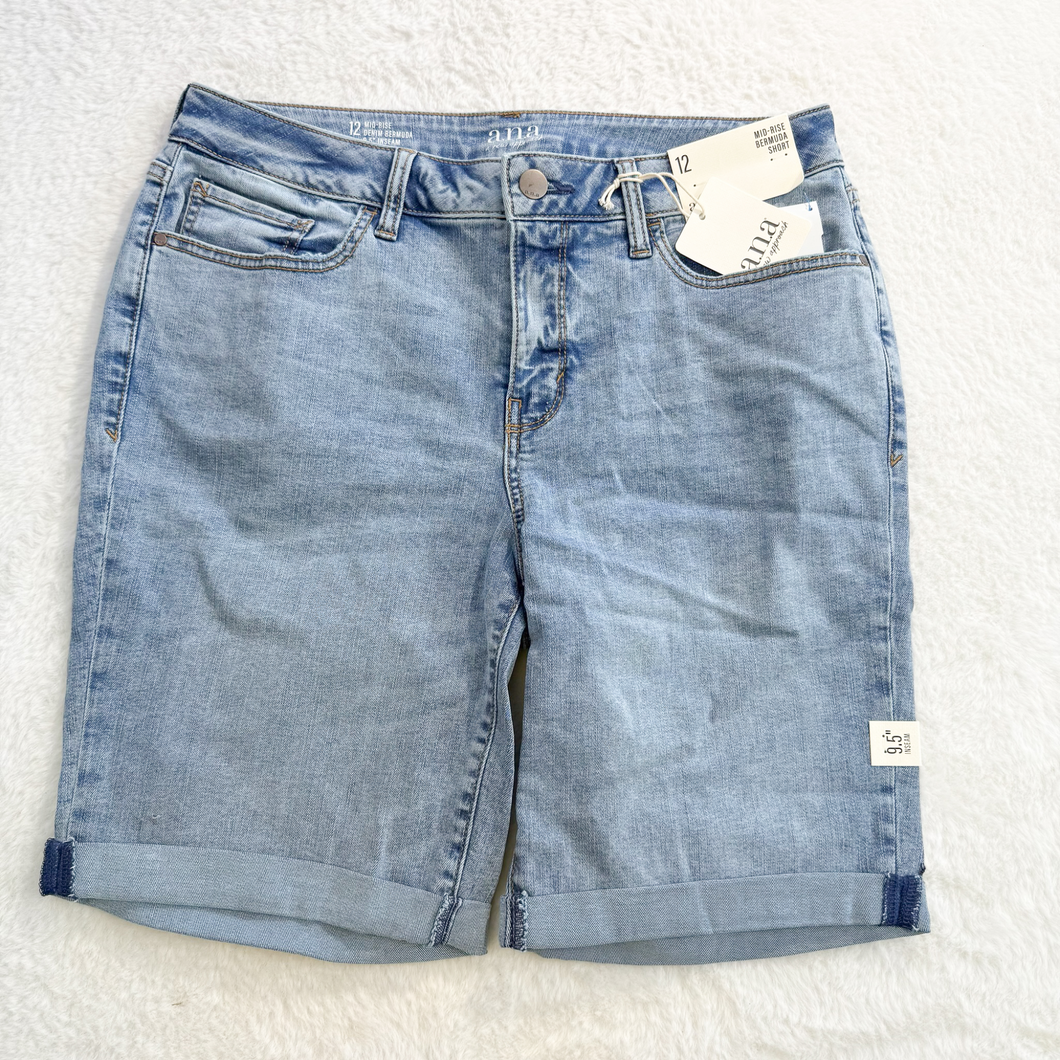 Ana Shorts Size 11/12 P0517