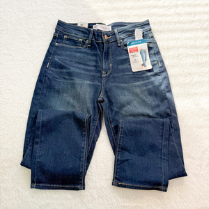 Levi Denim Size 5/6 (28) P0034