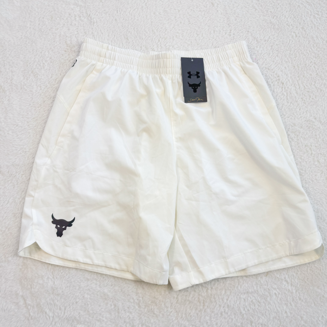 Under Armour Athletic Shorts Size Large *