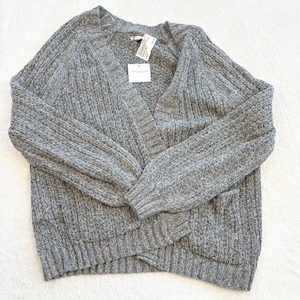 American Eagle Sweater Size Medium P0437