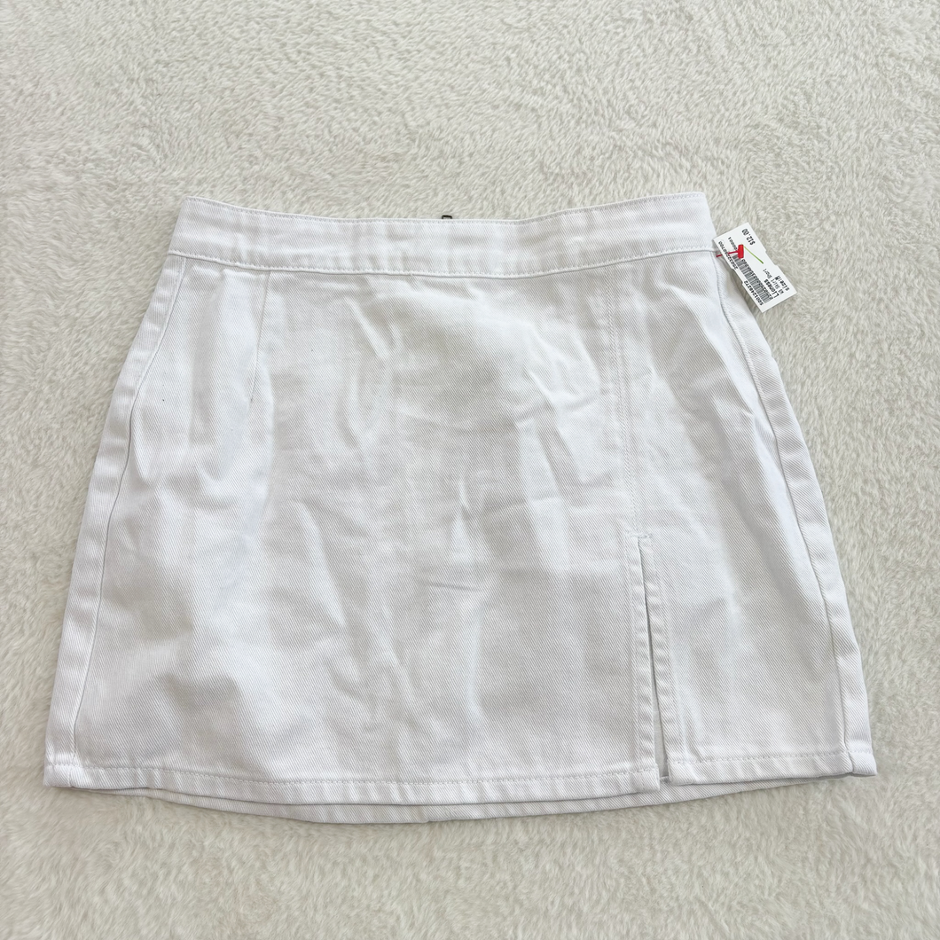 Lioness Short Skirt Size Medium P0251