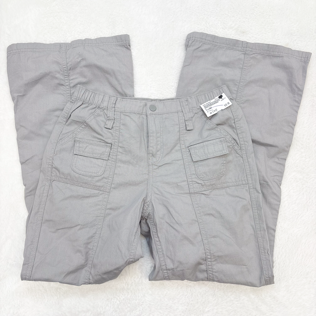 Divided Khakis Size 3/4 (27) P0144