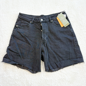 H & M Shorts Size 9/10 *