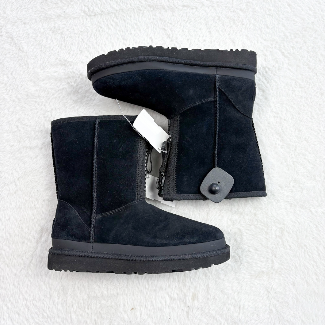 Uggs Boots Womens 5 *