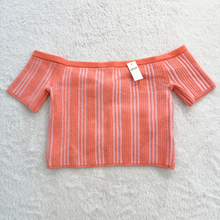 Load image into Gallery viewer, Aerie Short Sleeve Top Size Medium P0145
