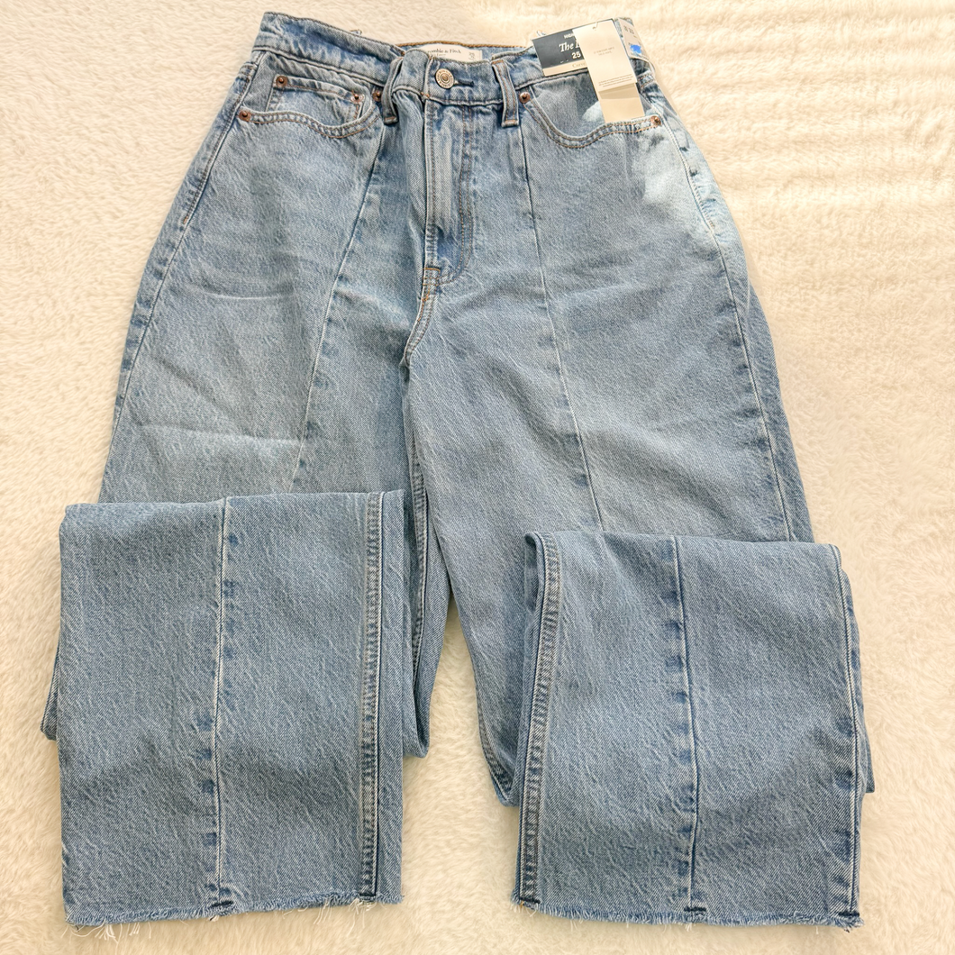 Abercrombie & Fitch Denim Size 0 (24) P0034