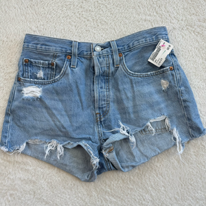 Levi Shorts Size 3/4 *