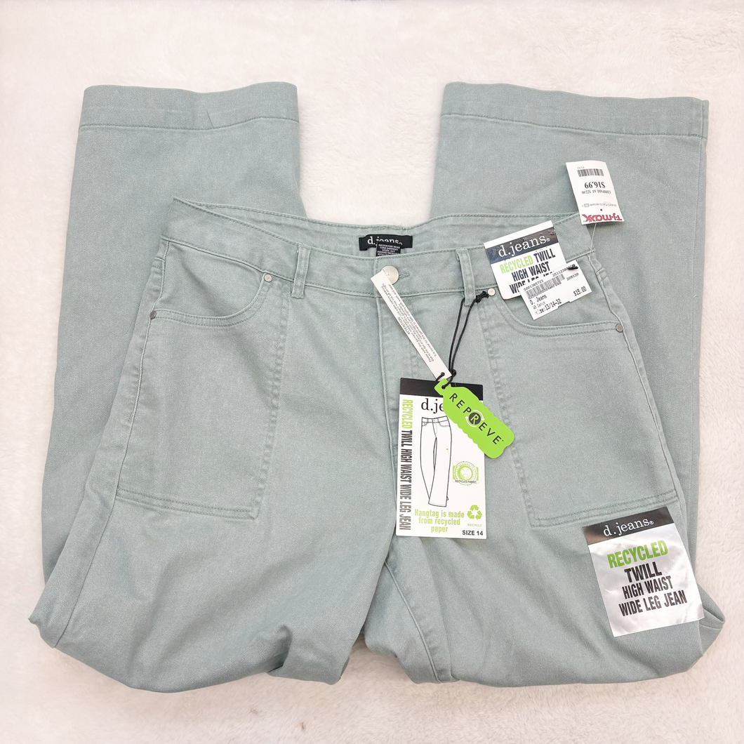 D. Jeans Denim Size 13/14 (32) P0042
