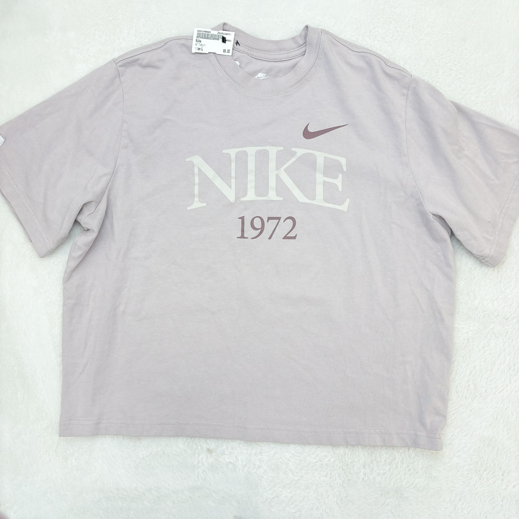 Nike T-Shirt Size Large P0073
