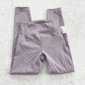 Lulu Lemon Athletic Pants Size Small *