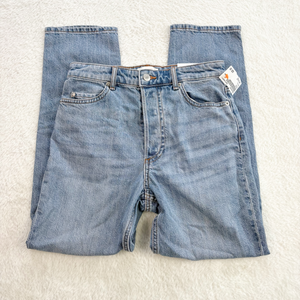 H & M Denim Size 3/4 (27) P0543