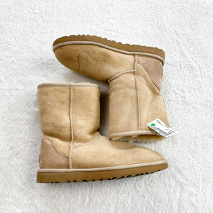 Uggs Boots Womens 9 *