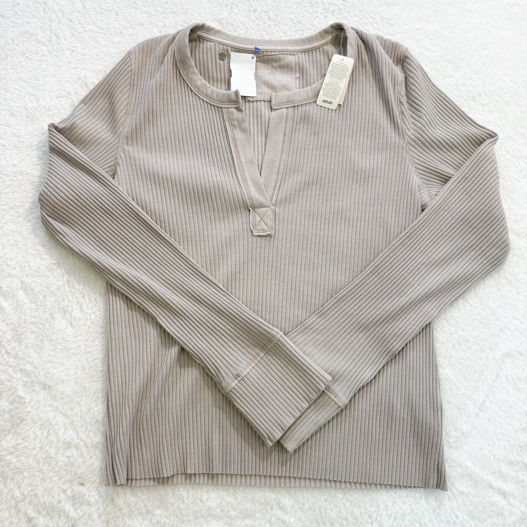 Aerie Long Sleeve T-Shirt Size Large P0341