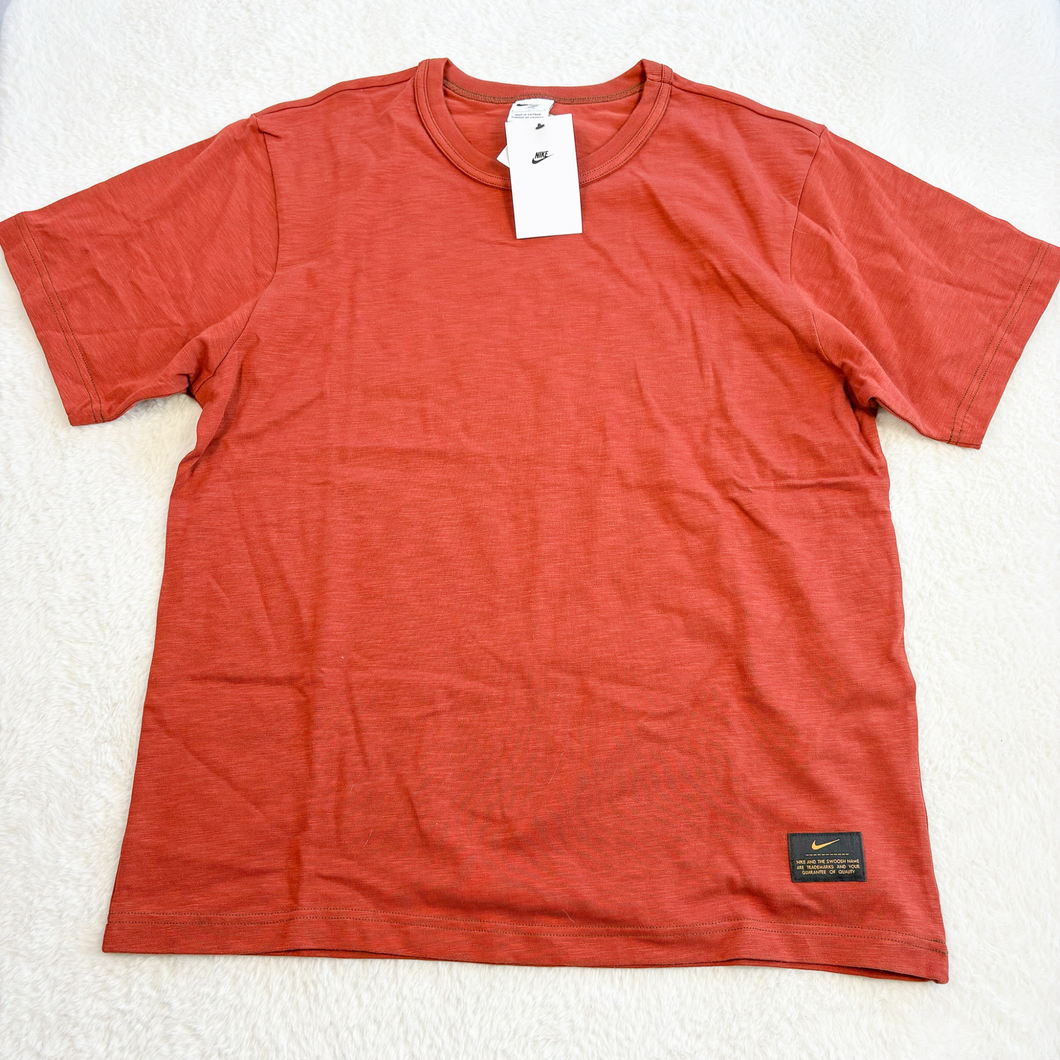 Nike T-shirt Size Large P0328