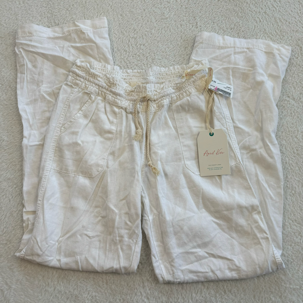 Linen Pants Size Medium *