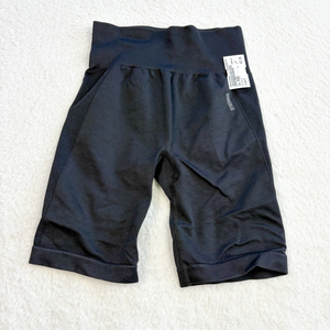 Gym Shark Athletic Shorts Size Small P0205